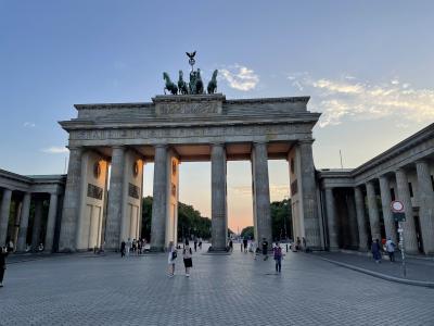 Brandenburg Gate.