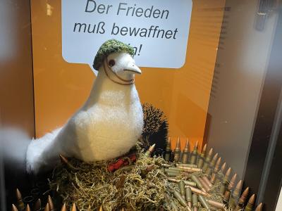 "Peace must be armed" (DDR Museum).